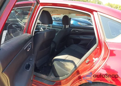 2017 Nissan Altima 2.5 Sr z USA, uszkodzony, nr VIN 1N4AL3AP9HC257750